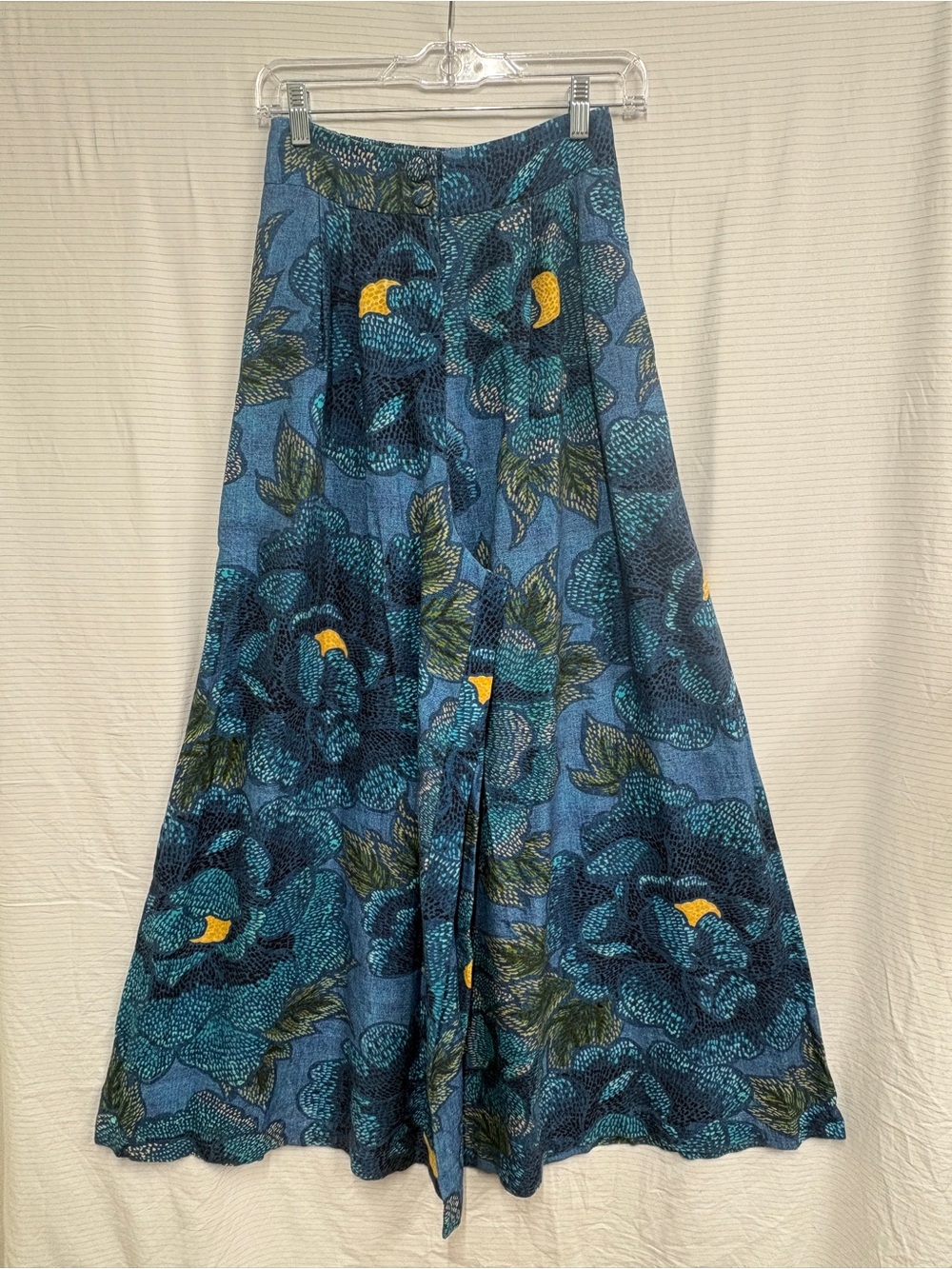 FARM RIO Blue Floral Cotton/Linen High Waisted Pants BRAND NEW - RARE FIND!